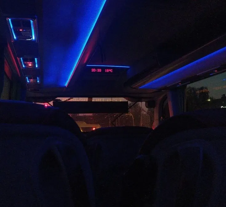 Avatar of H@ra$$er on the night bus 