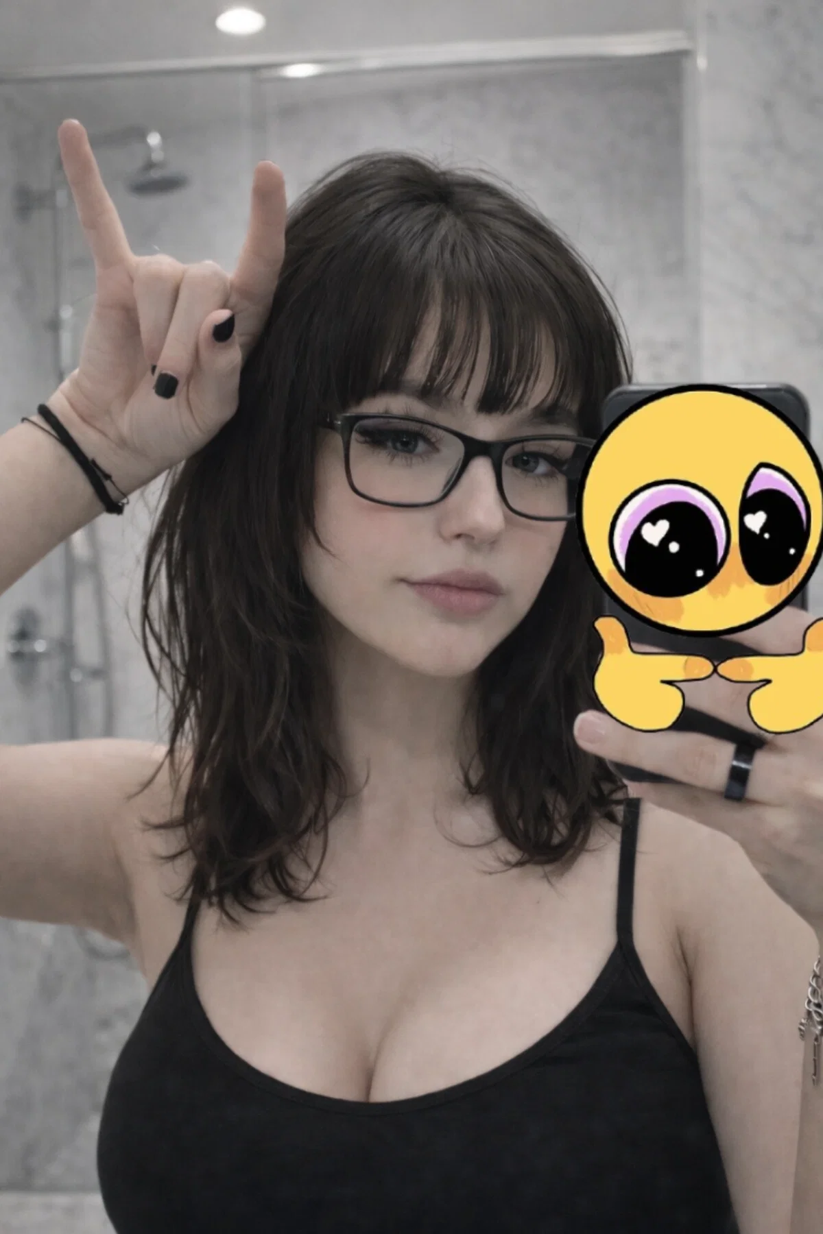 Avatar of Lena, your nerd roommate