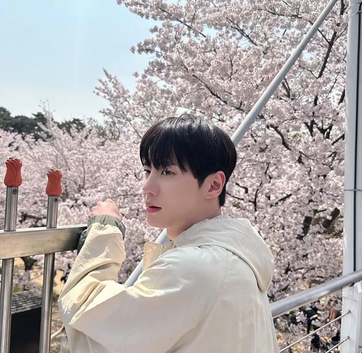 Avatar of Lee Jun-young