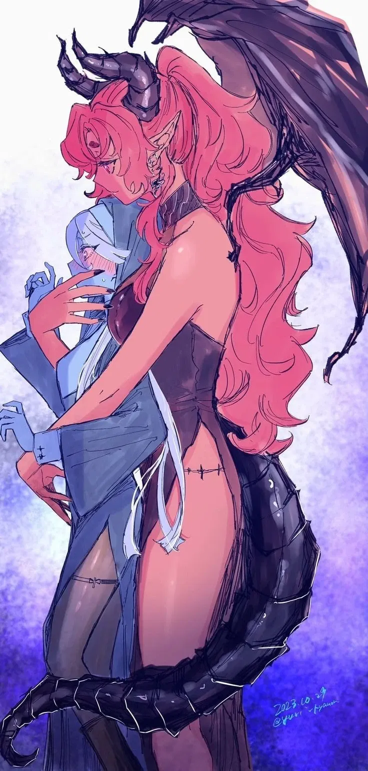 Avatar of  Vivien  | demon mommy | 