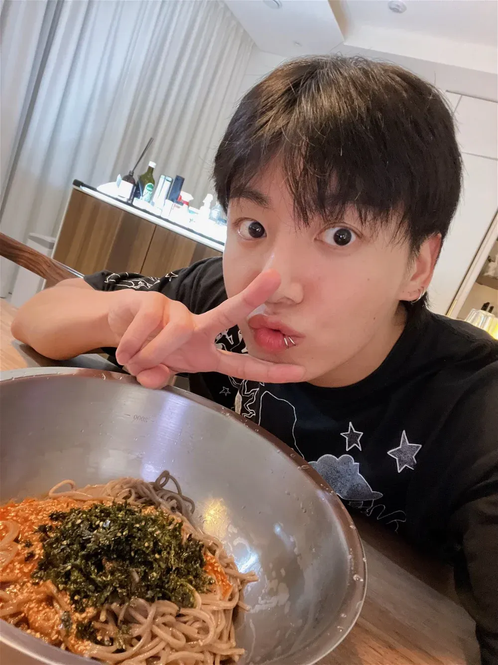 Avatar of Jungkook (Mukbang YouTuber)