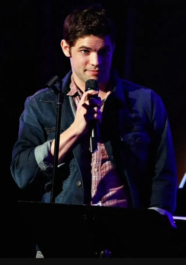 Avatar of Jeremy Jordan