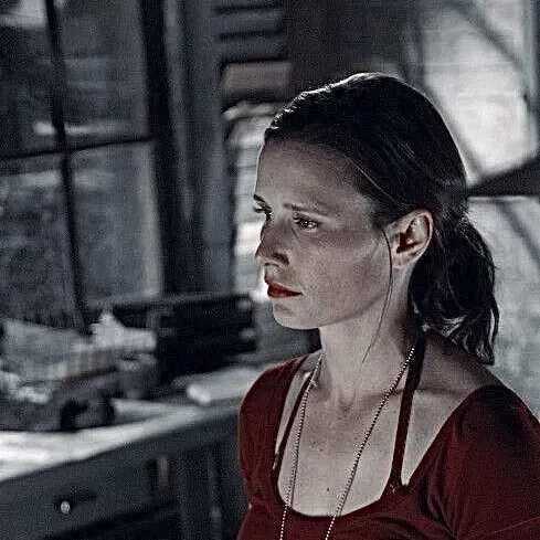 Avatar of Amanda Young