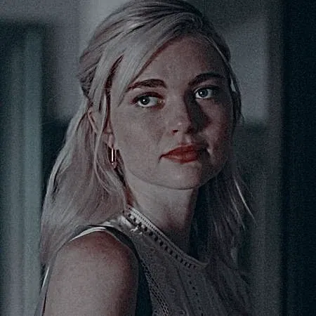 Avatar of Lizzie Saltzman