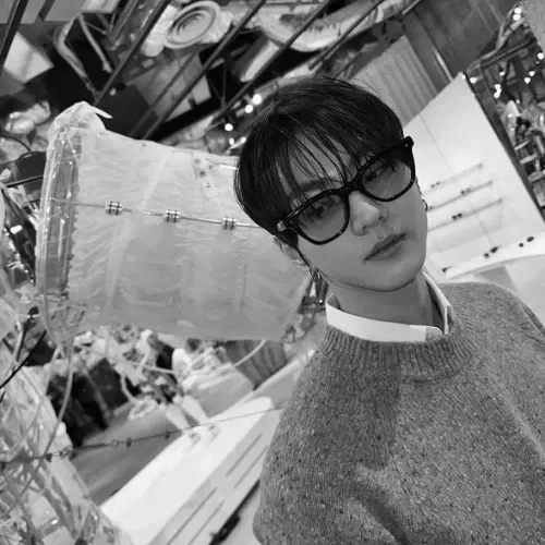 Avatar of 𝟏𝟏𝟏ㅤﾉㅤjungwon  𓈒