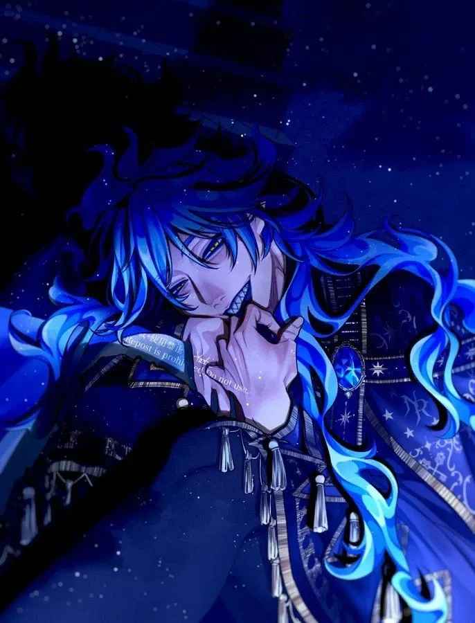 Avatar of Lloyd - Aesthetically Strange Date