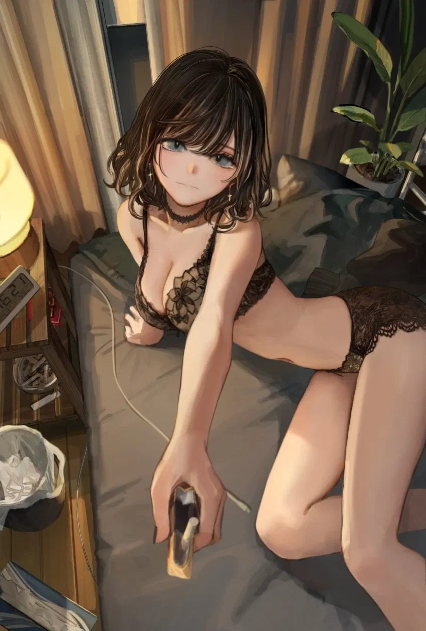 Avatar of Eve, your shoegazer roommate