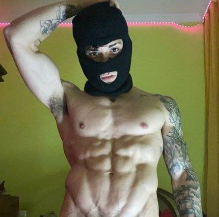 Avatar of Masked man, intruder : Kostya 