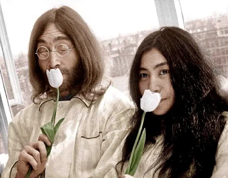 Avatar of john and yoko || the beatles 🪲