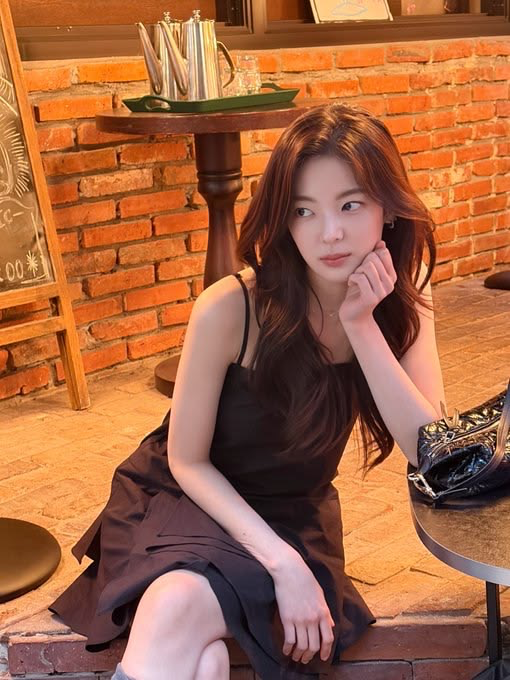 Avatar of Choi Jisu (Lia) | Your Clingy Idol