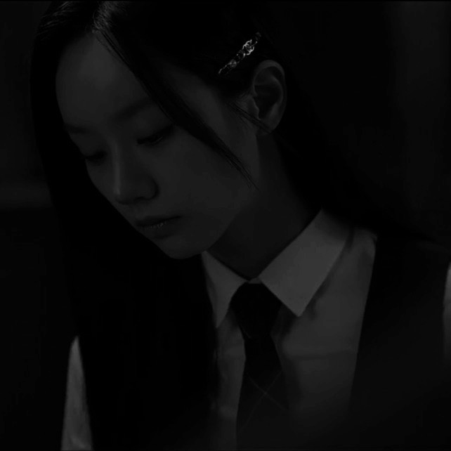 Avatar of YOO JAE-YI