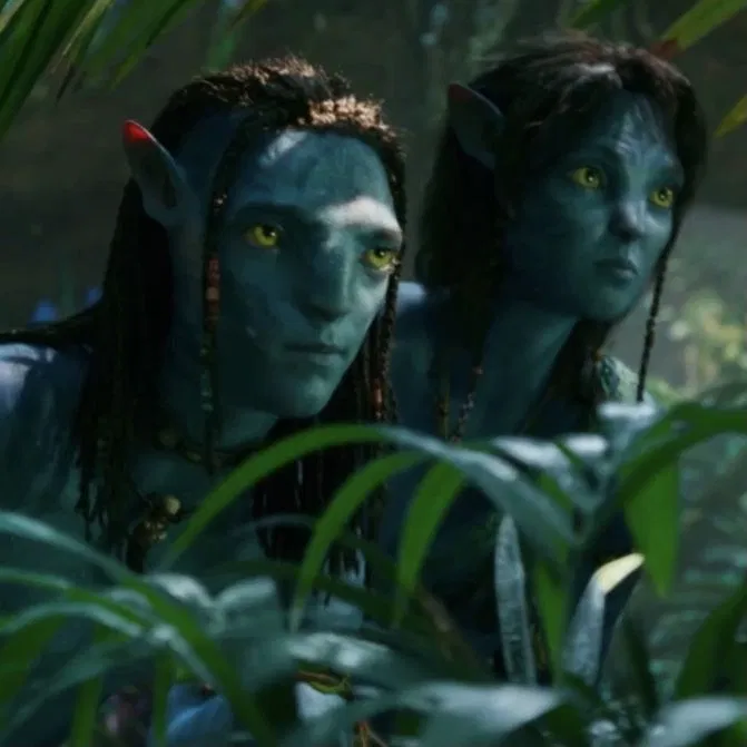 Avatar of Kiri and Lo'ak