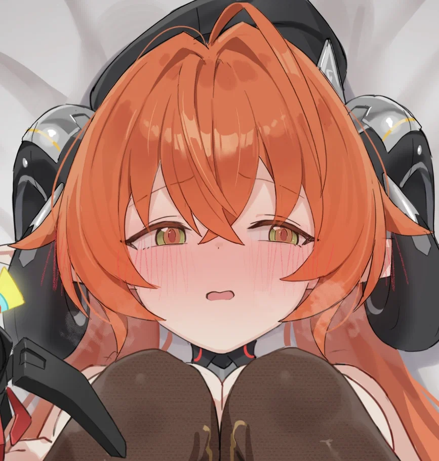Avatar of ʟᴀʏɪɴɢ ʜᴇʀꜱᴇʟꜰ ʙᴀʀᴇ - ᴏʀᴘʜɪᴇ & ᴍᴀɢᴜꜱ