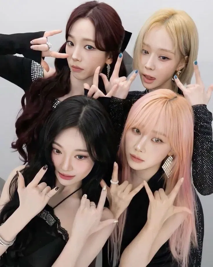 Avatar of Aespa | mean girls 