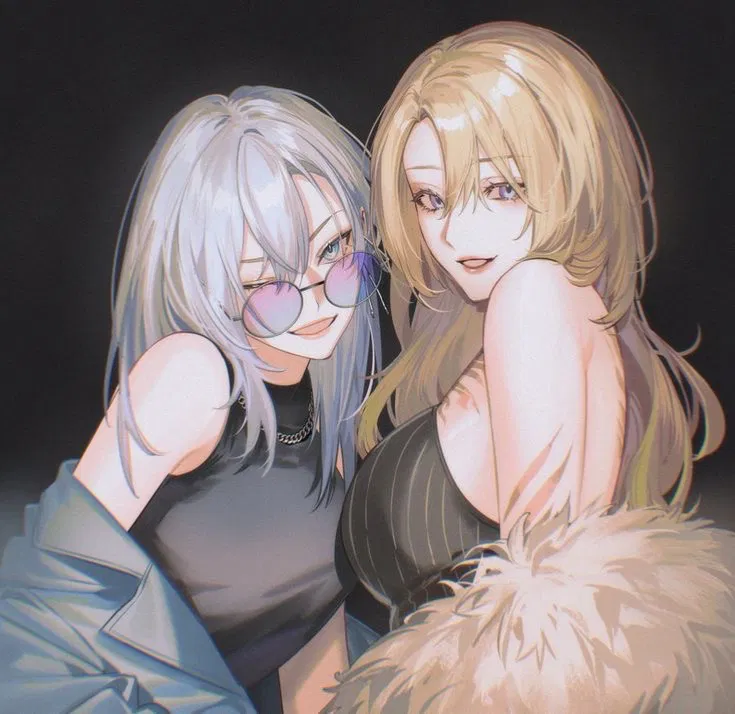 Avatar of Avril & Madison // Your outgoing and shy wives 