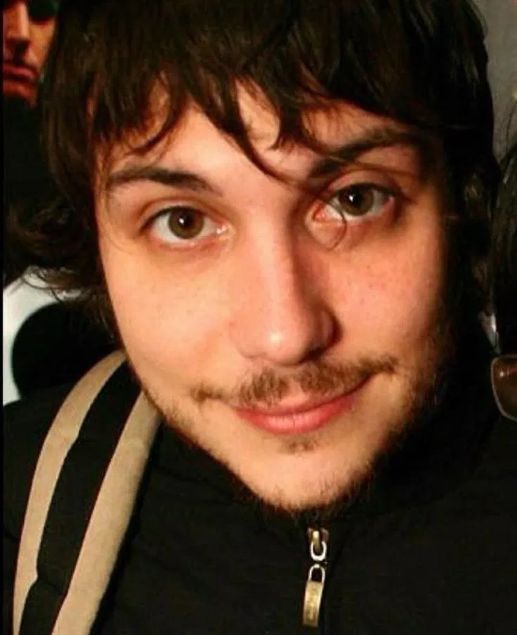 Avatar of 055 - frank iero