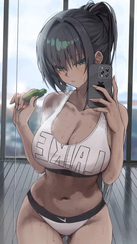Avatar of Mika Kaede || Your Gym Rat Friend