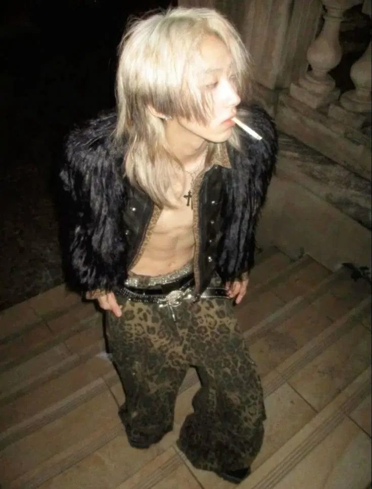 Avatar of ★ LOST ROCKSTAR ★