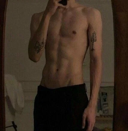 Avatar of Your ex-boyfriend is back.