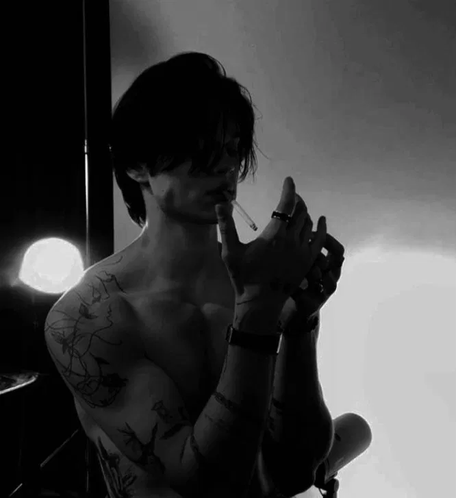 Avatar of Matthew ♠✞ (the serial killer) 