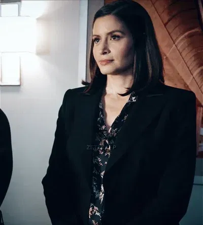 Avatar of Captain Zoe Andersen