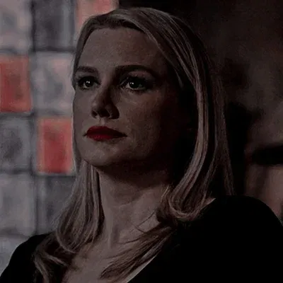 Avatar of Esther mikaelson 