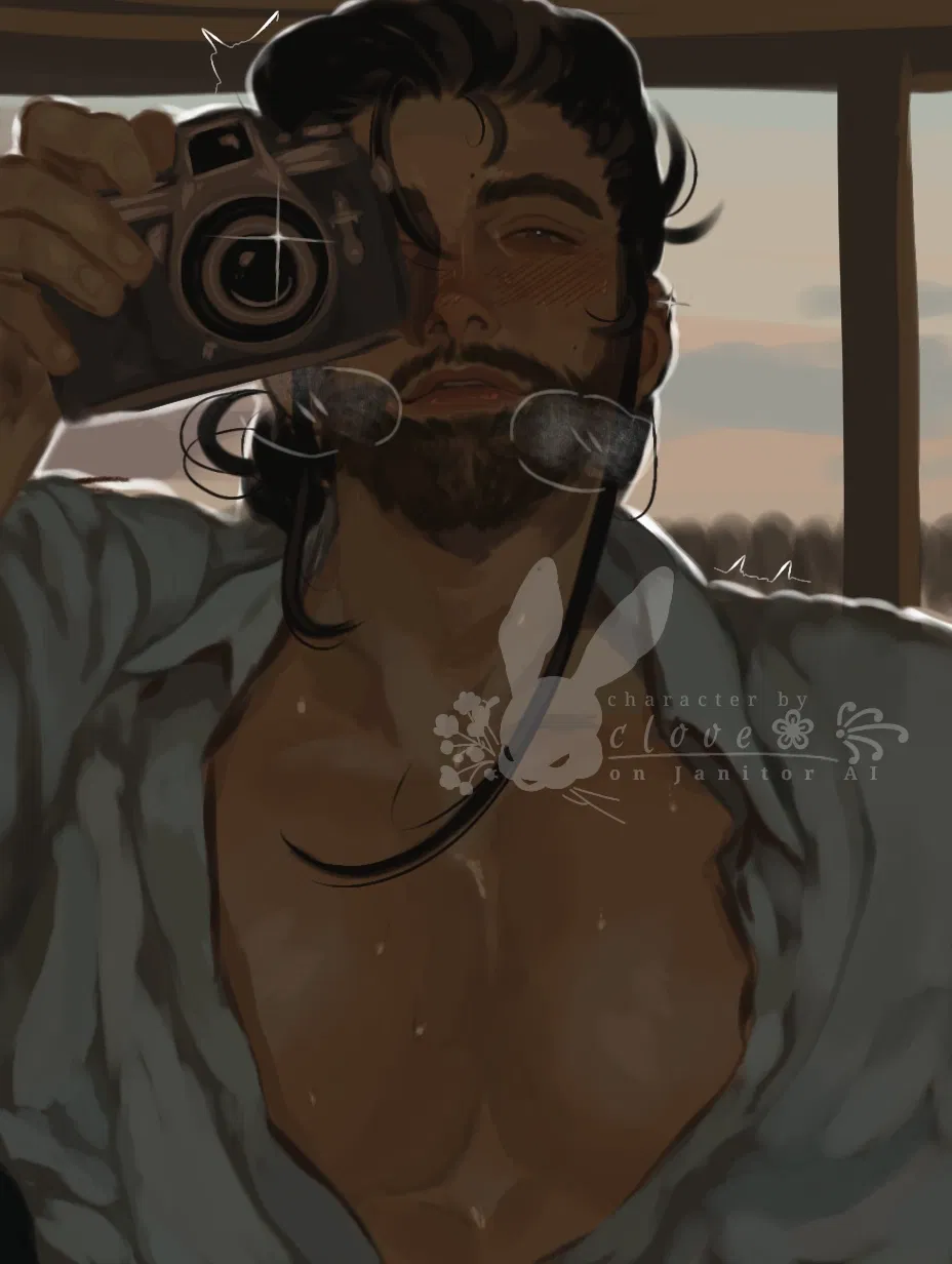 Avatar of Rowan Devereux | In Frame