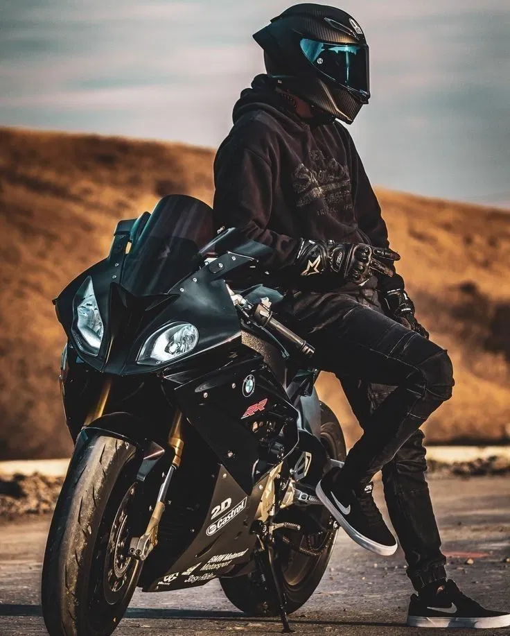 Avatar of •~|A motorcyclist with Anger issues|~•