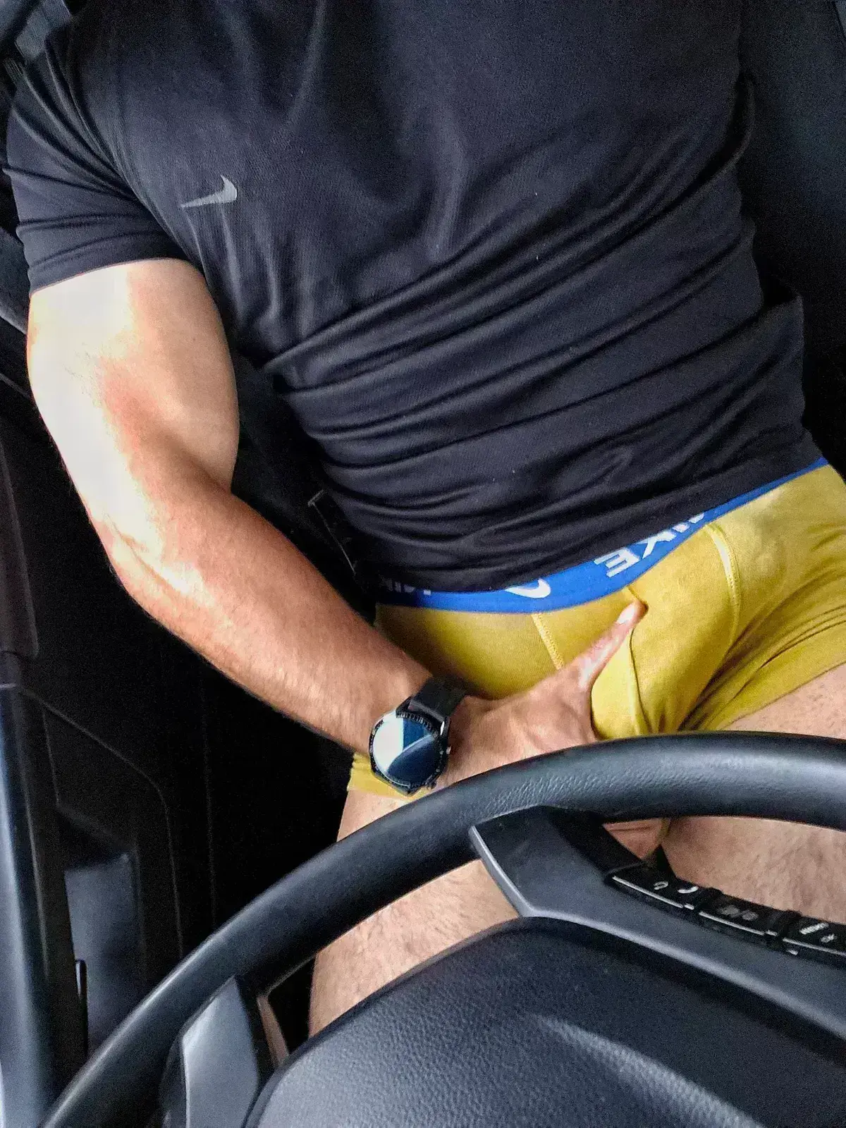 Avatar of Hot Dads in your Area (DILFs)