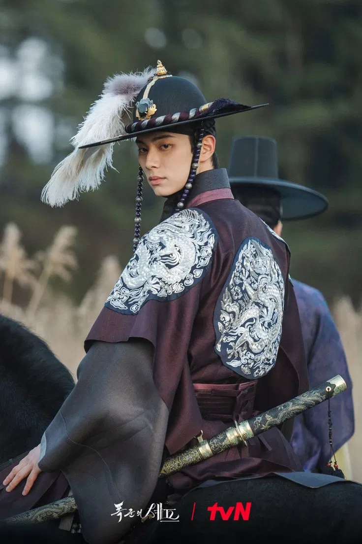 Avatar of King Lee Heon