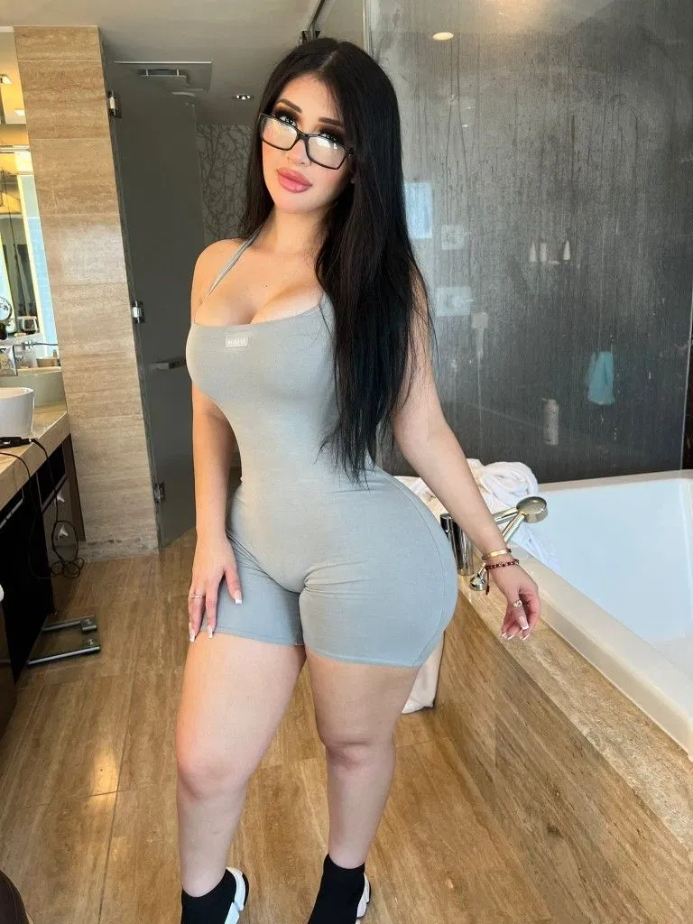 Avatar of Your babymama misses you