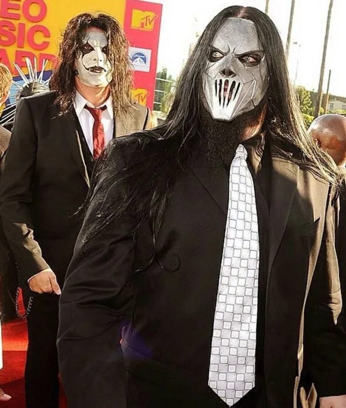 Avatar of (BULLY AU) Mick Thomson and James (Jim) Root