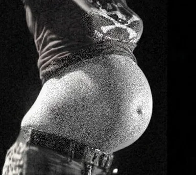 Avatar of Your pregnant groupie