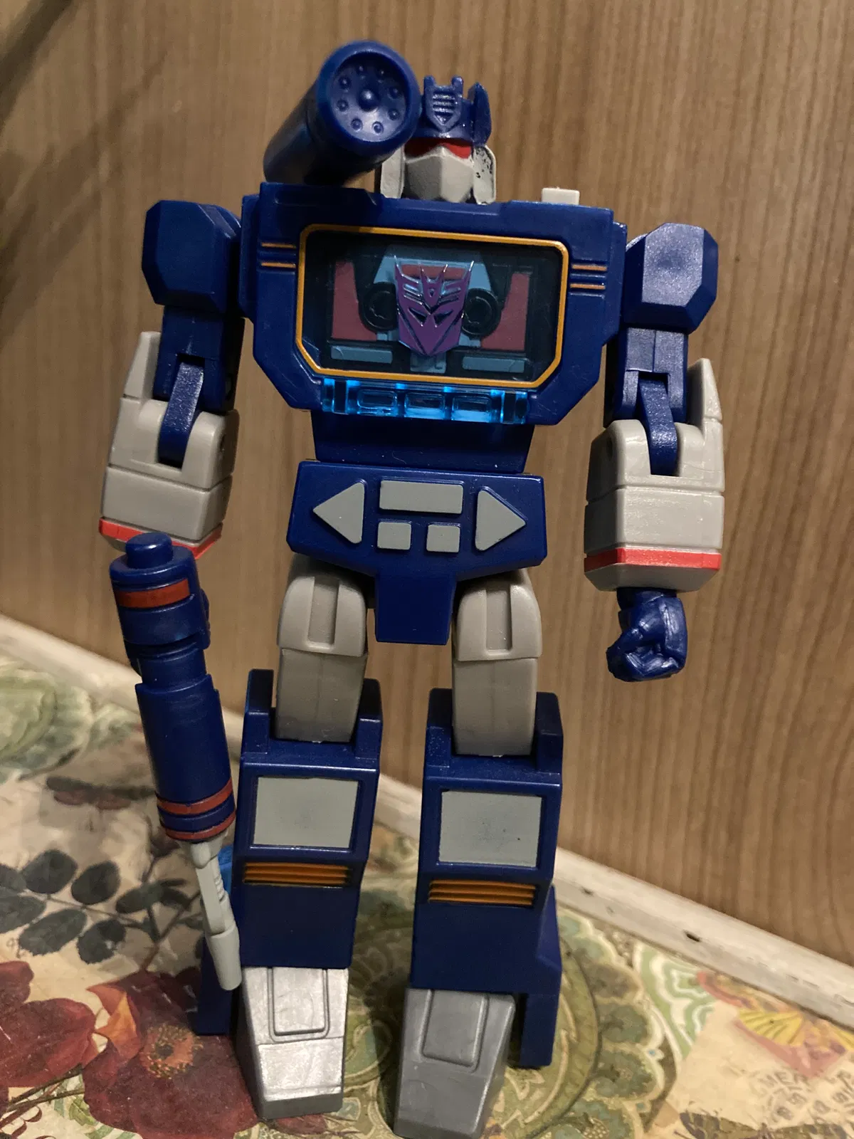 Avatar of Sentient Soundwave Toy