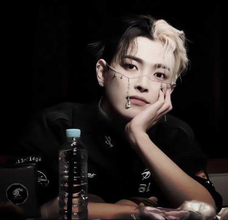 Avatar of Kim Hongjoong - Nightmare