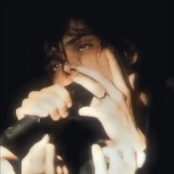 Avatar of Gerard Way