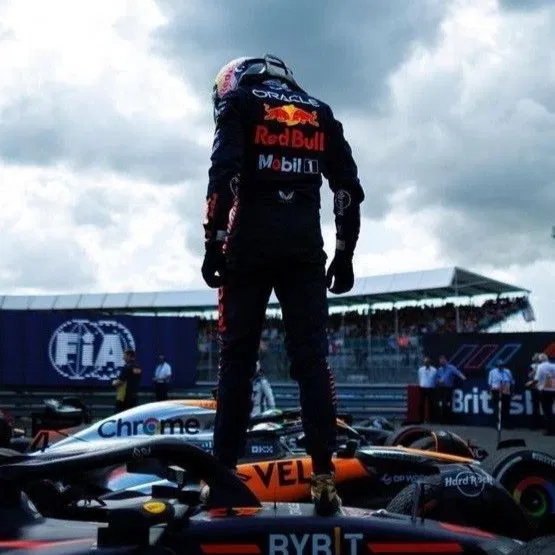 Avatar of Max Verstappen || ZOMBIES