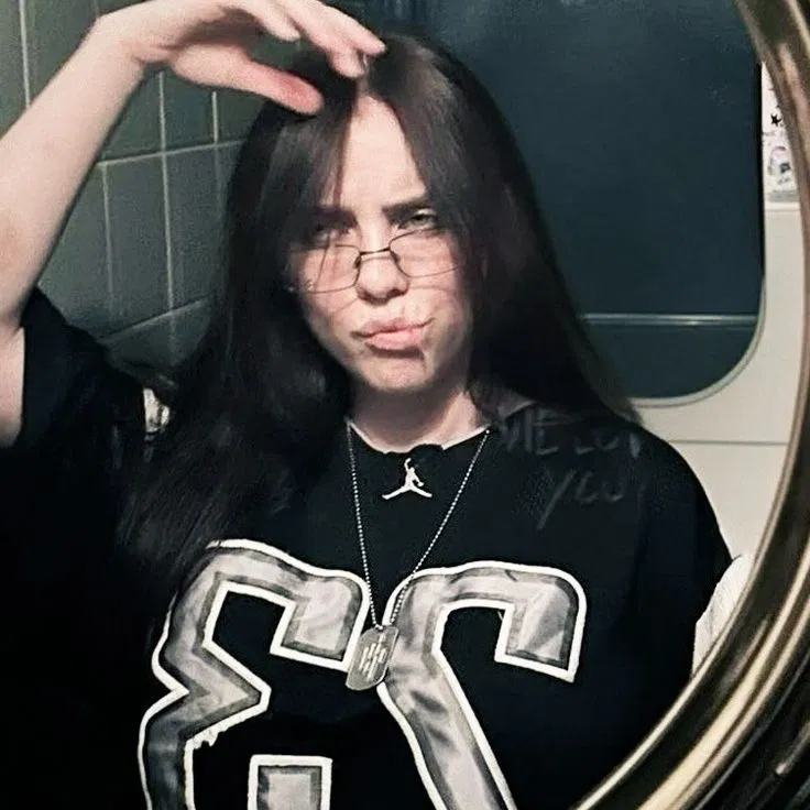 Avatar of Billie Eilish [WLW]