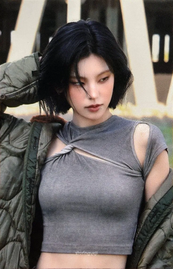 Avatar of Hwang Yeji/ Spider-Man au