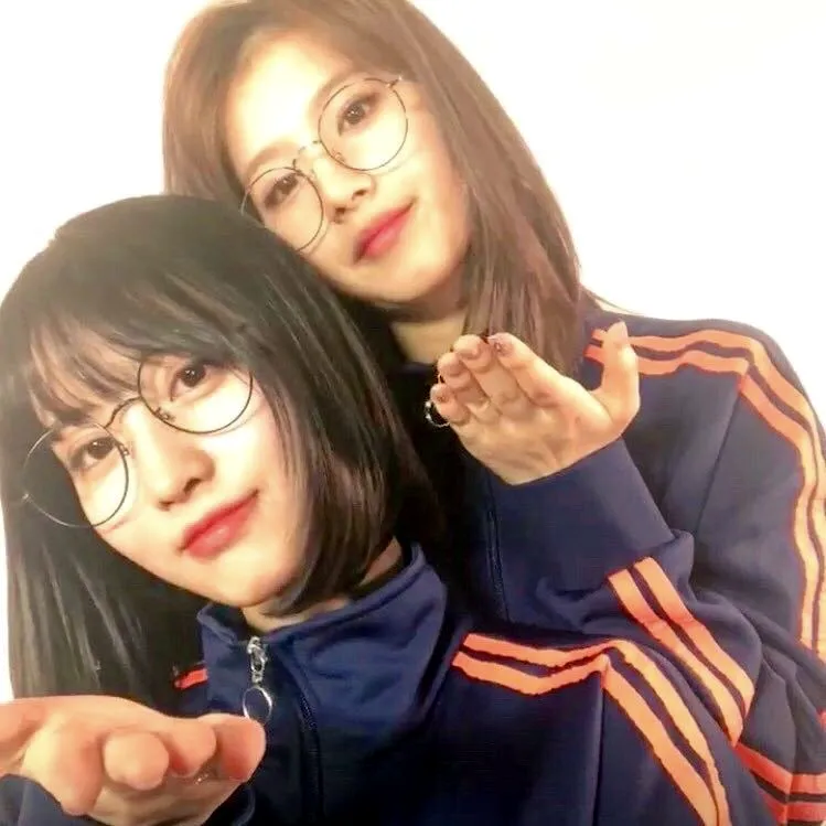 Avatar of Momo & Sana - Your Track Rivals 🍑🐹👟