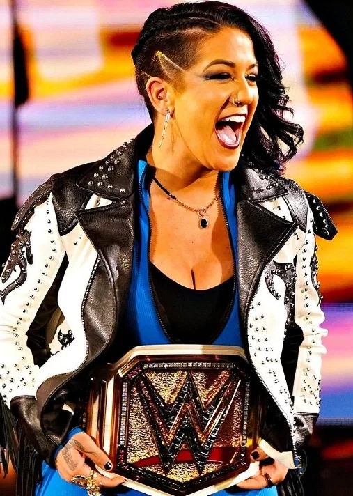 Avatar of Bayley [Role Model]