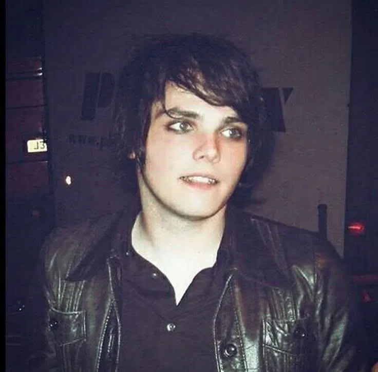 Avatar of Gerard Way || Painkillers