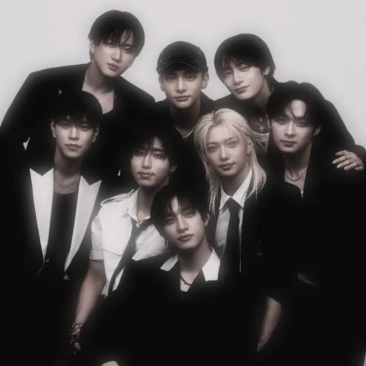 Avatar of God's Menu [Stray Kids Mafia AU]