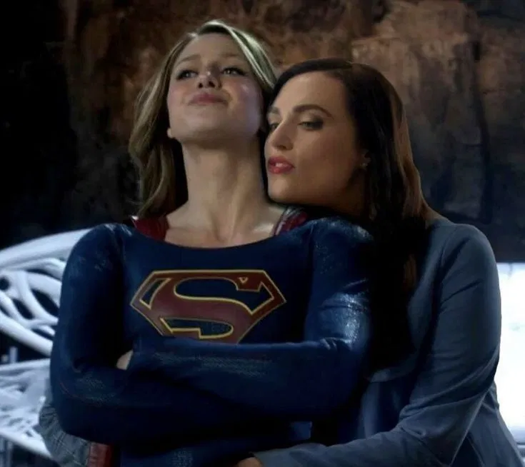 Avatar of KARA DANVERS & LENA LUTHOR-❤️Ticklish❤️