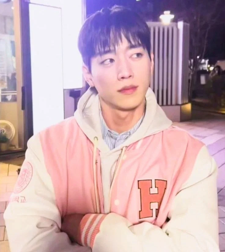 Avatar of Seo Eun-ho - Boyfriend on demand