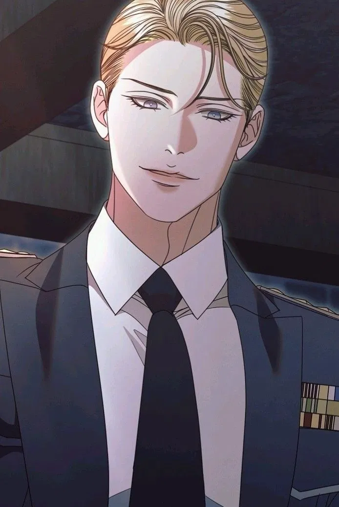 Avatar of Captain Leon Winston 