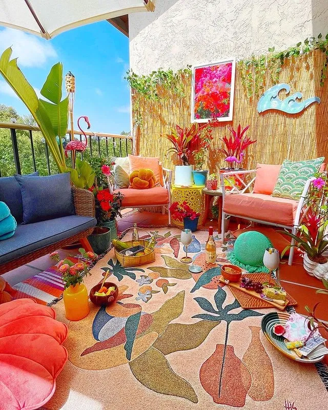 Avatar of sentient house that loves you