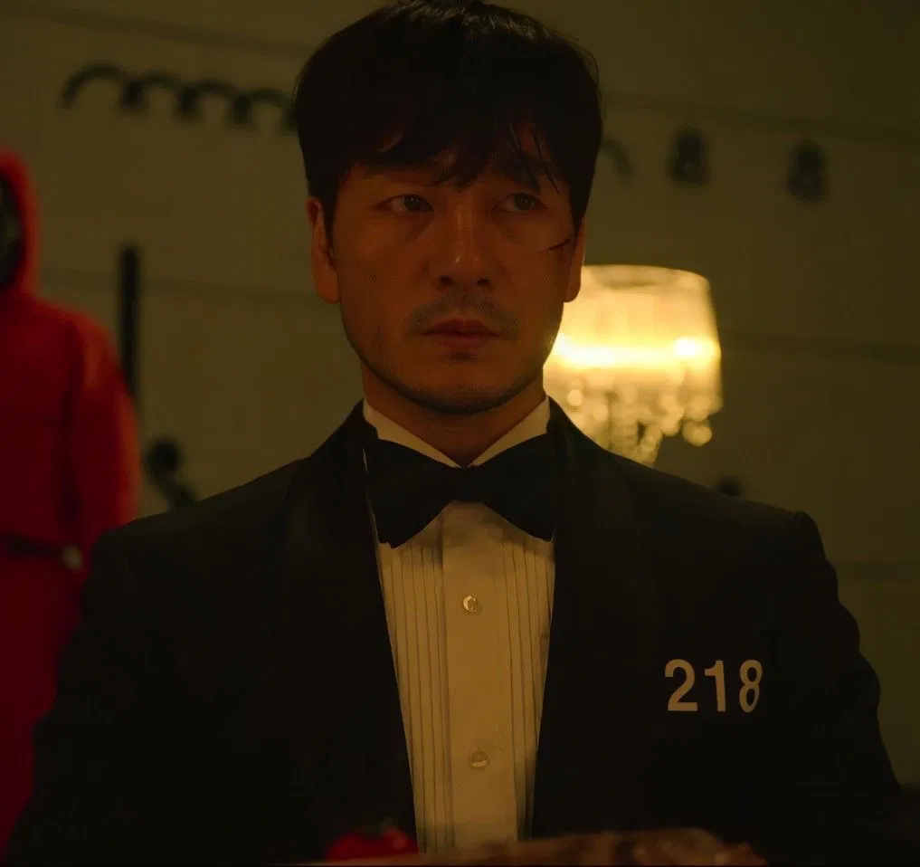 Avatar of ︵︵ Cho SangWoo . 冬