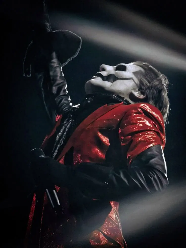 Avatar of Papa Emeritus IV