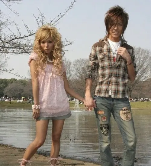 Avatar of Romy & Lucian